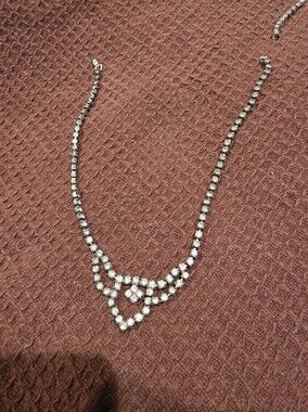 Crystal Tennis Necklace - Silver Tone